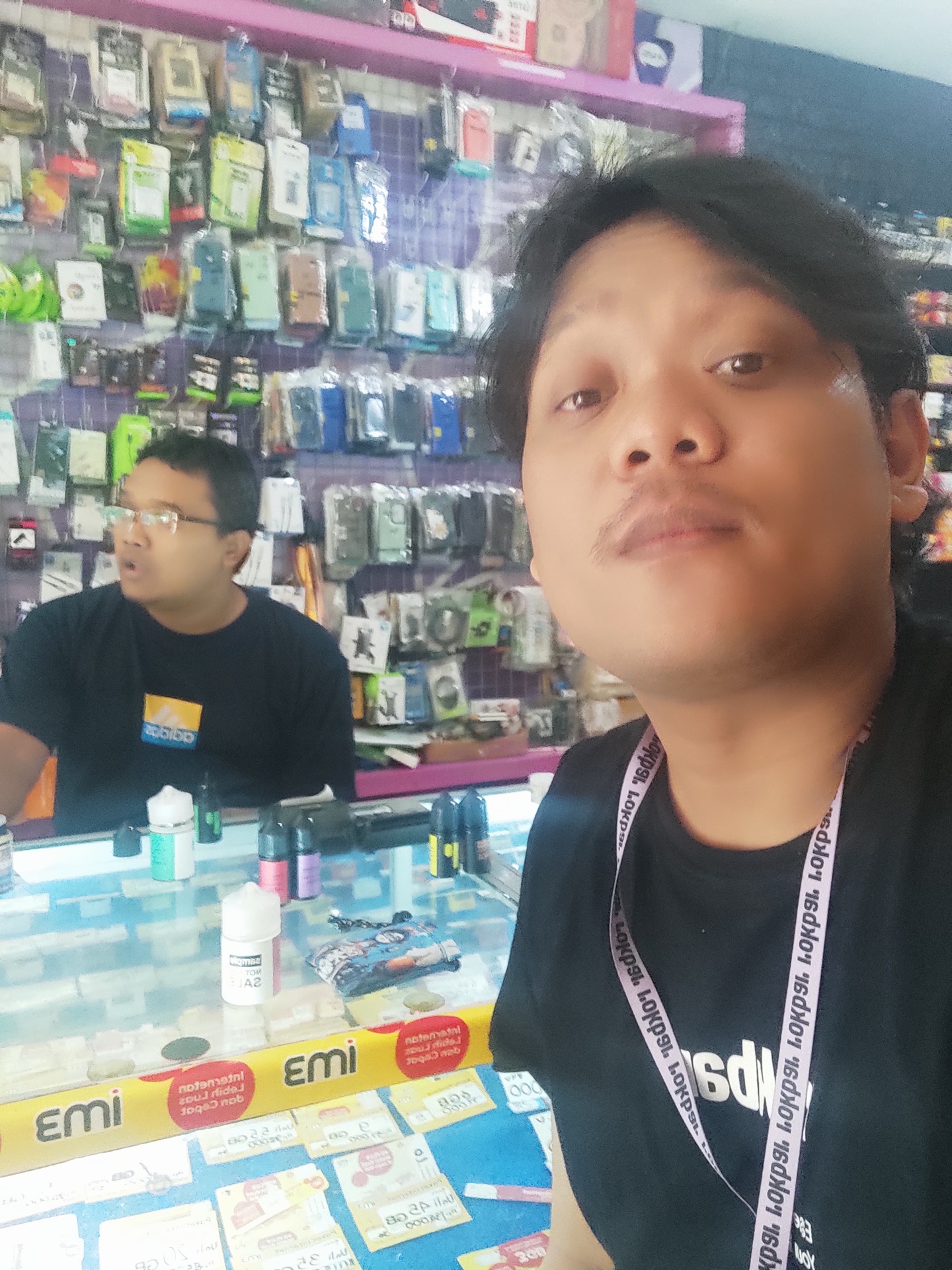 Rumah Vape Store